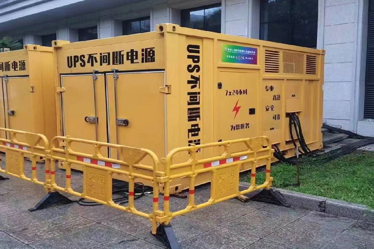 通渭发电机租赁施工现场